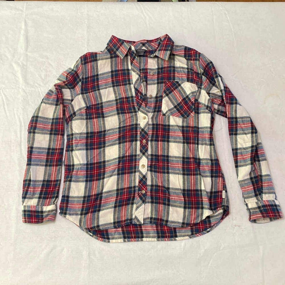 Eddie Bauer ultra soft button down flannel in good condition size M classic fit